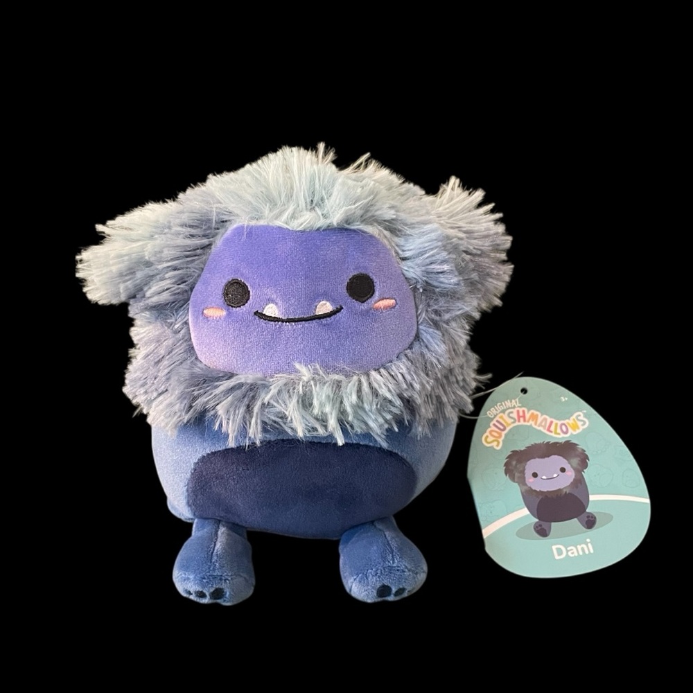 Squishmallows Dani the Navy Blue Big Foot